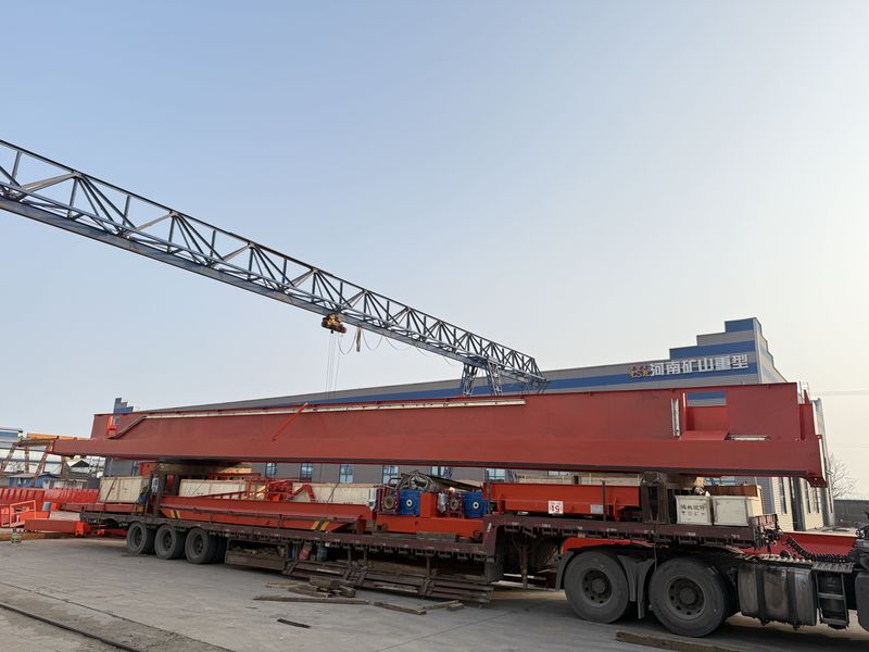 歐式雙梁QDX25/5T-22.5M、電動(dòng)單梁、電動(dòng)葫蘆整車發(fā)貨